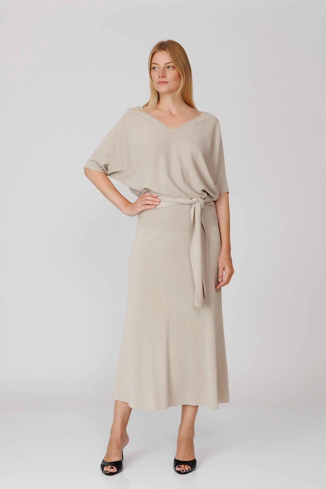 BLUZA DIN TRICOT CU CORDON T-1121X