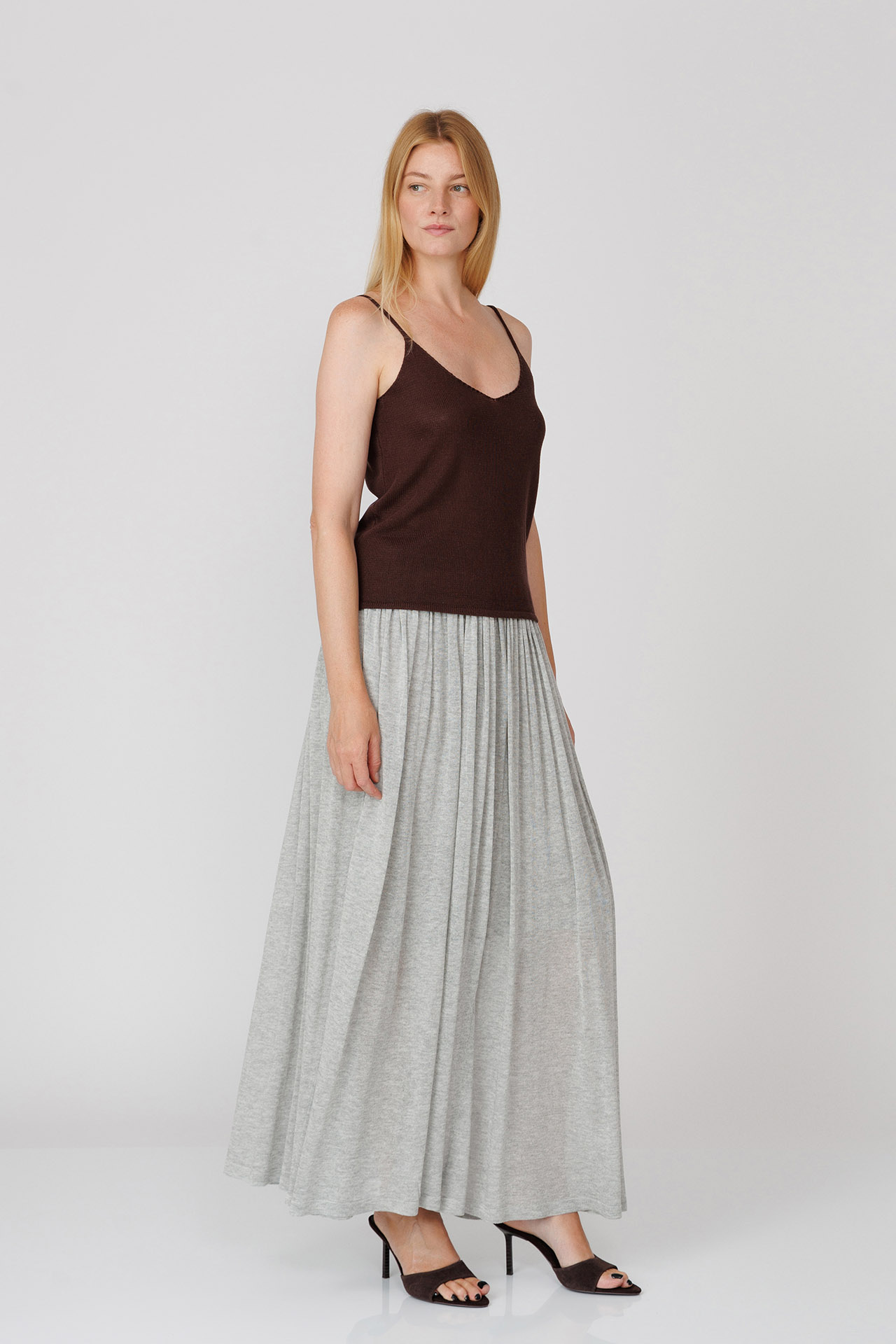 FUSTA DIN TRICOT 85187X