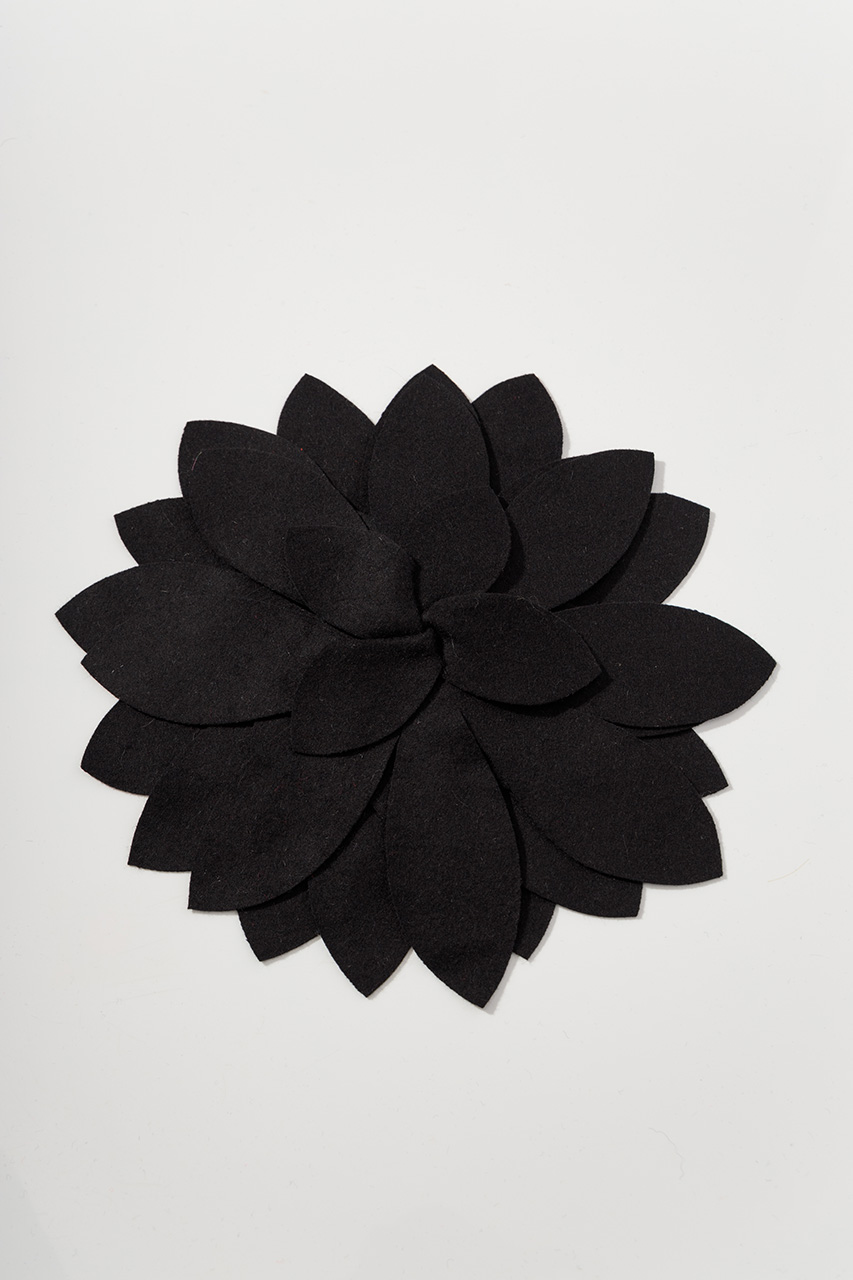 BROSA - FLOARE DIN LANA 9852W