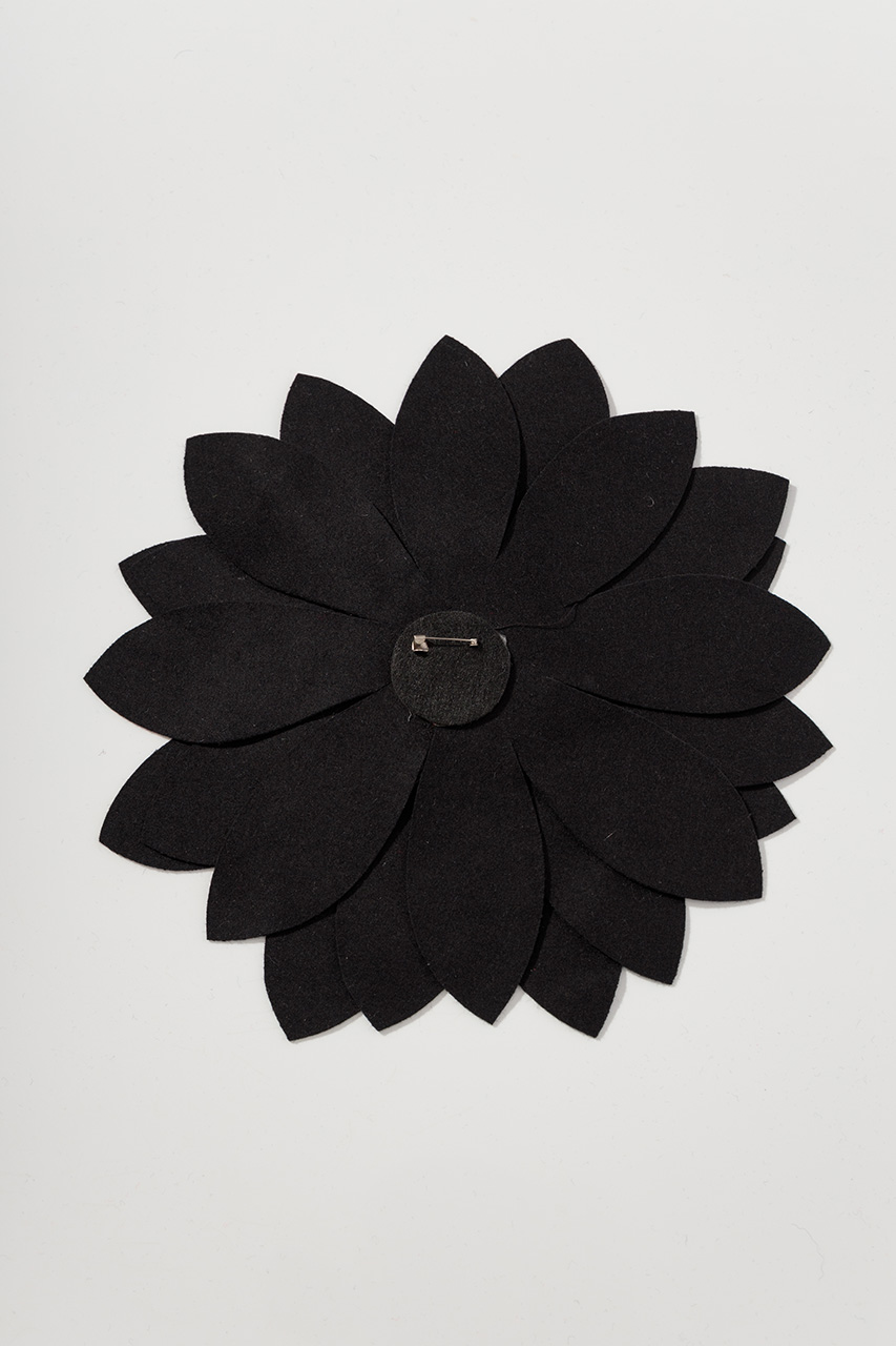 BROSA - FLOARE DIN LANA 9852W