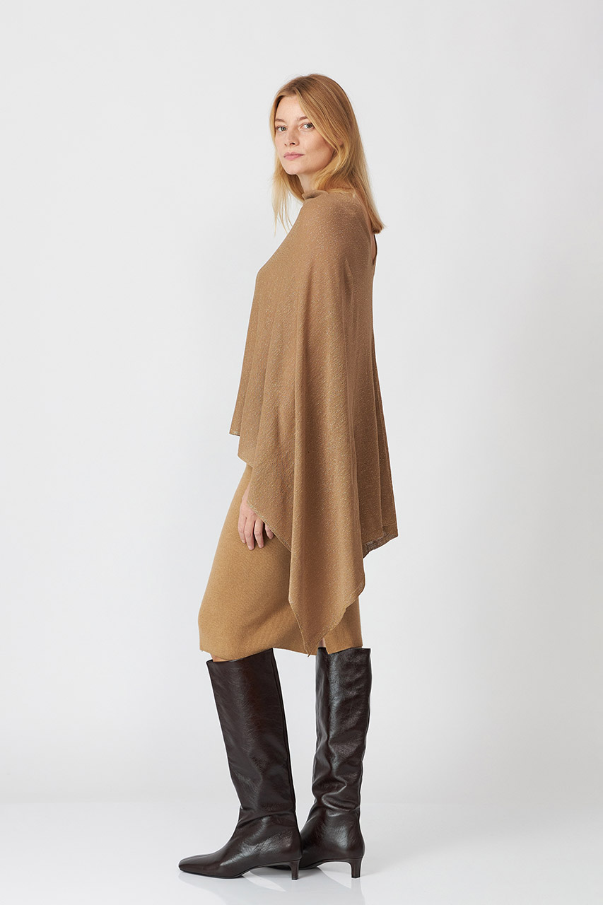 PONCHO DIN TRICOT CU LUREX 5640DL